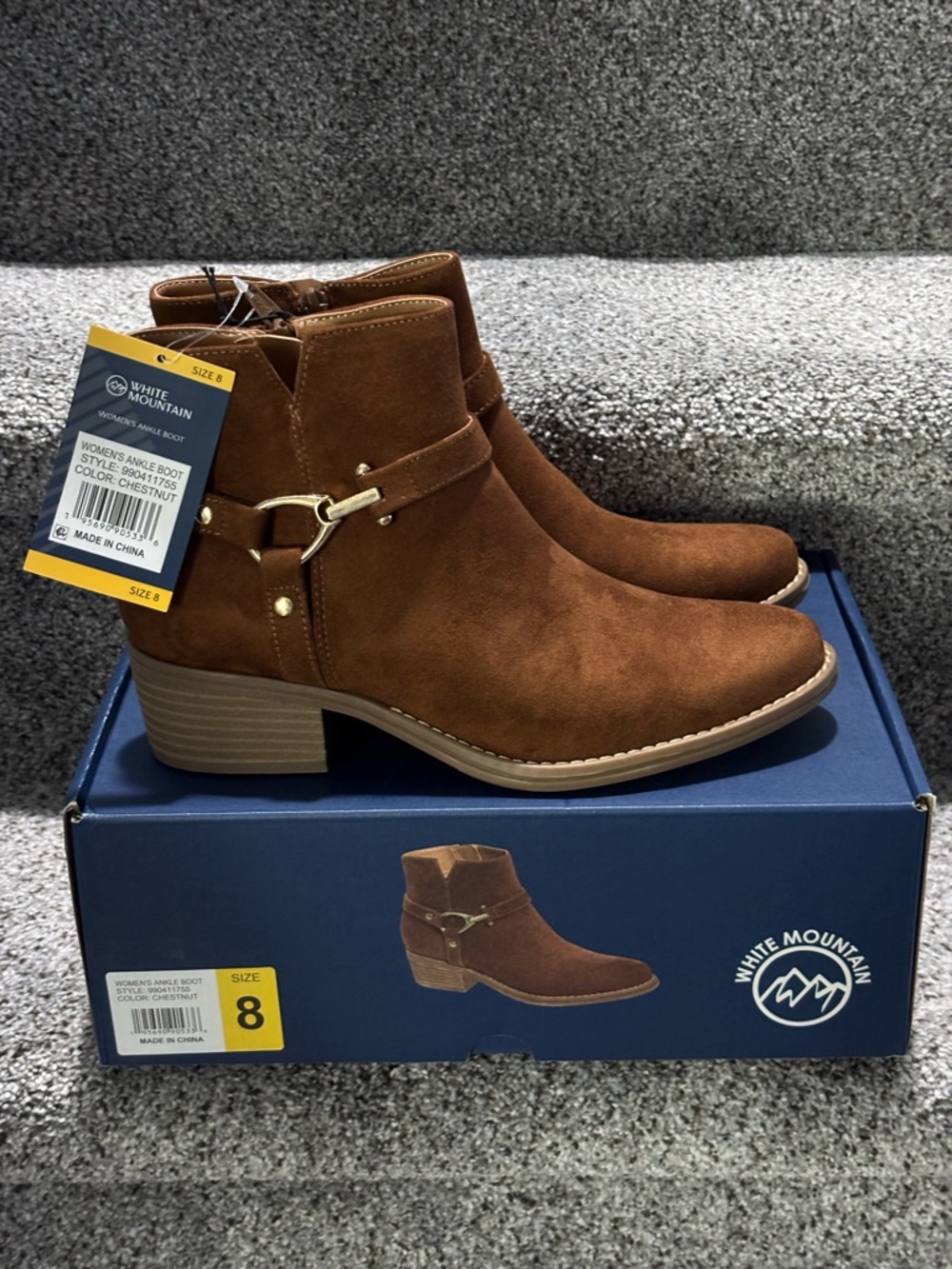 White Mountain Chestnut Brown Suede Ankle Boots Size 8